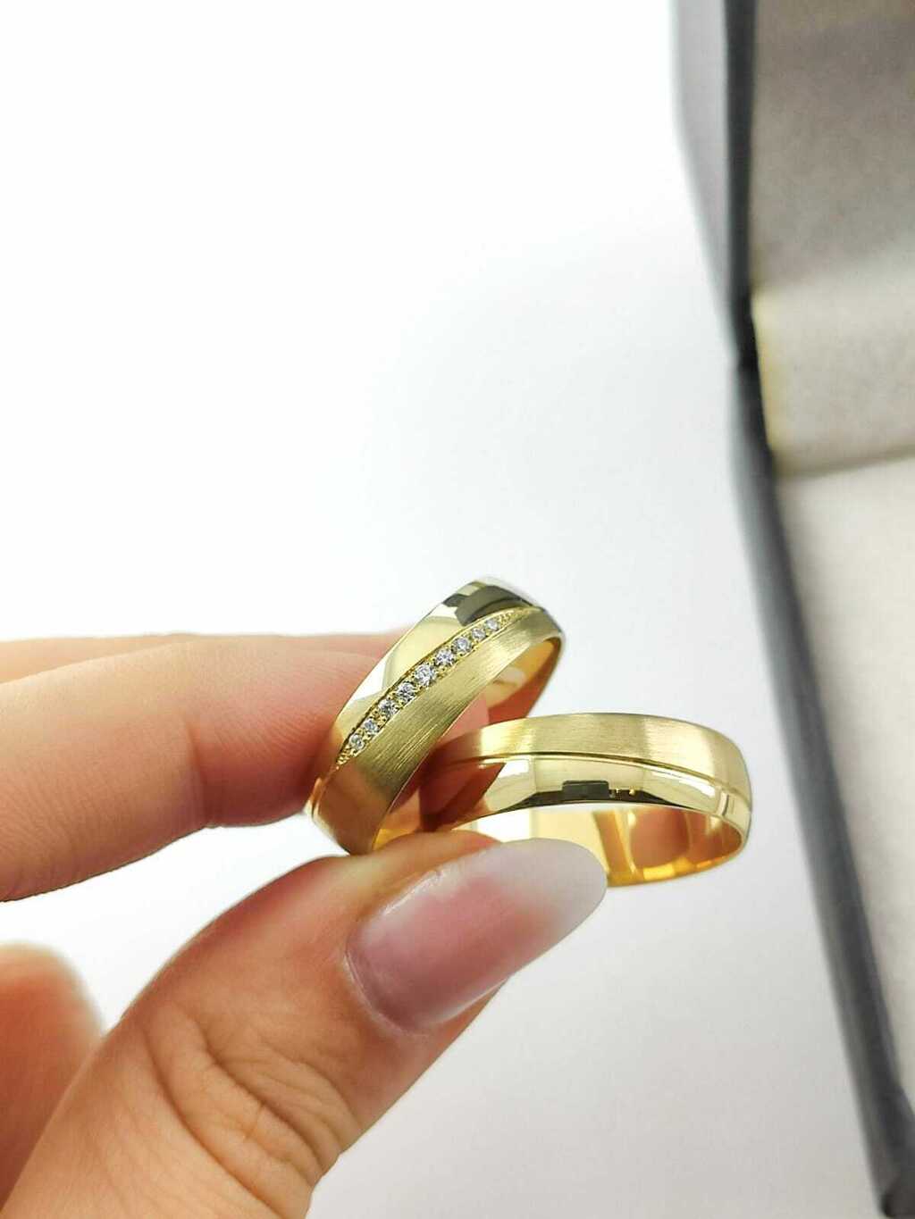 Alianças para noivado e casamento - Modelo 78