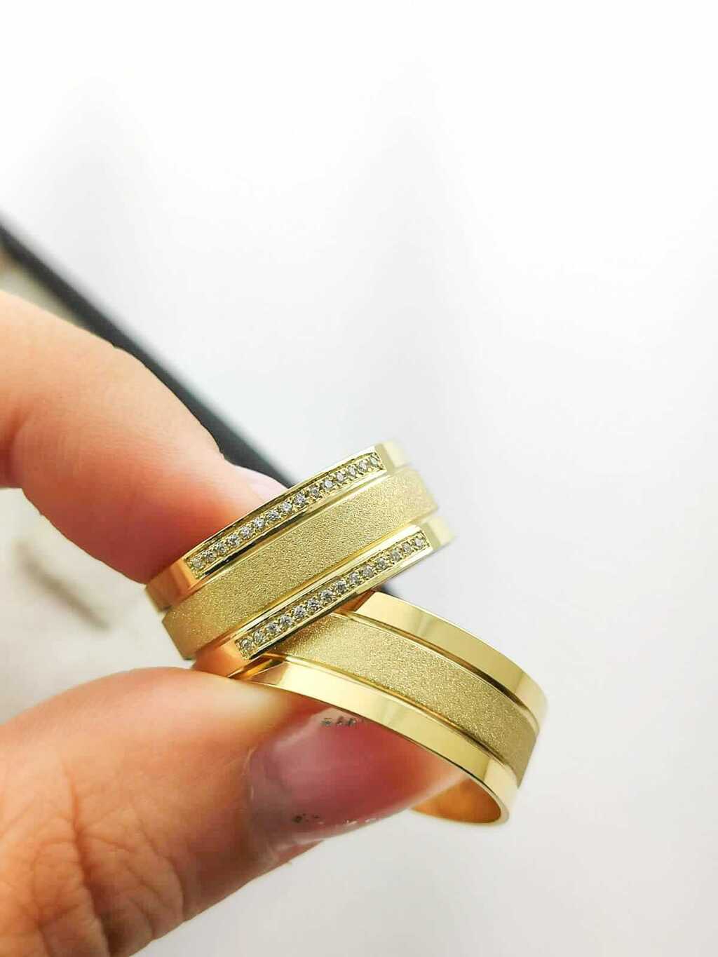Alianças para noivado e casamento - Modelo 85