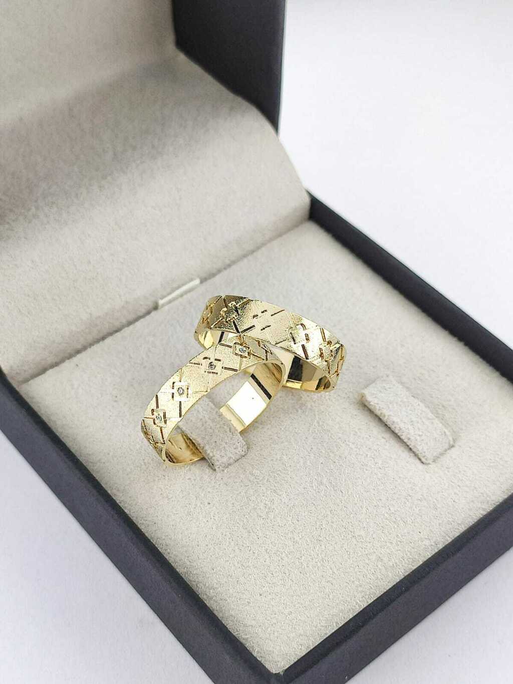 Alianças para noivado e casamento - Modelo 164
