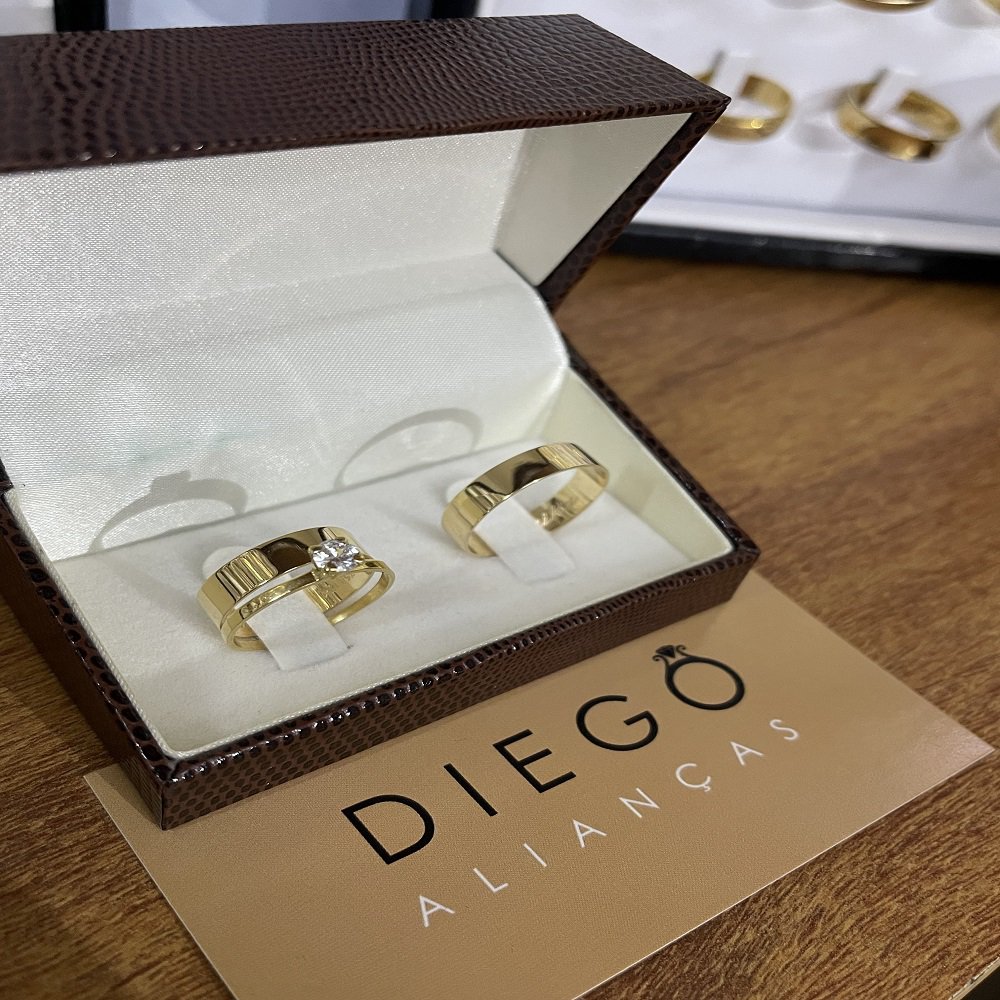 Alianças de Ouro18k Noivado e Casamento