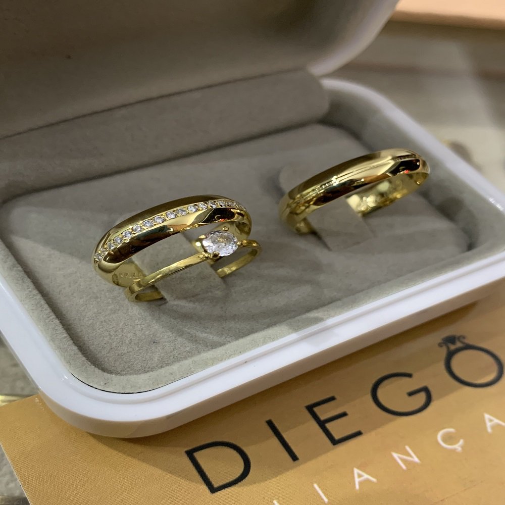 Alianças de Ouro18k Noivado e Casamento