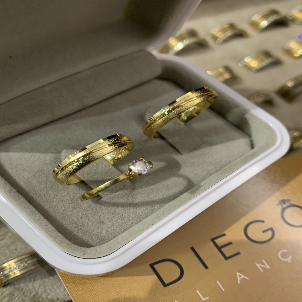 Alianças de Ouro18k Noivado e Casamento