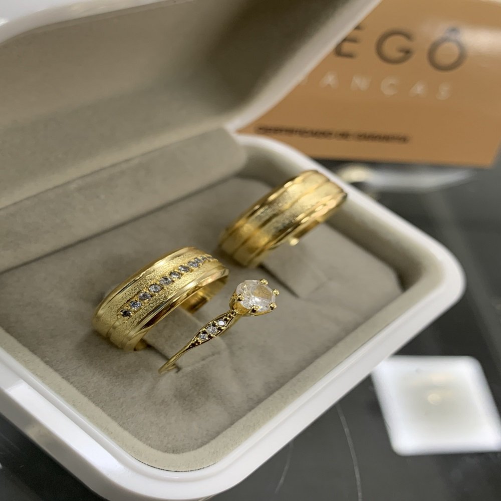 Alianças de Ouro18k Noivado e Casamento