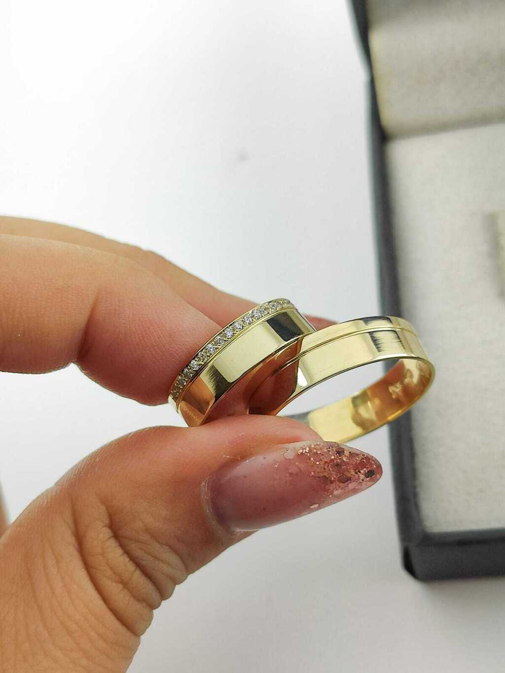 Alianças para noivado e casamento - Modelo 55