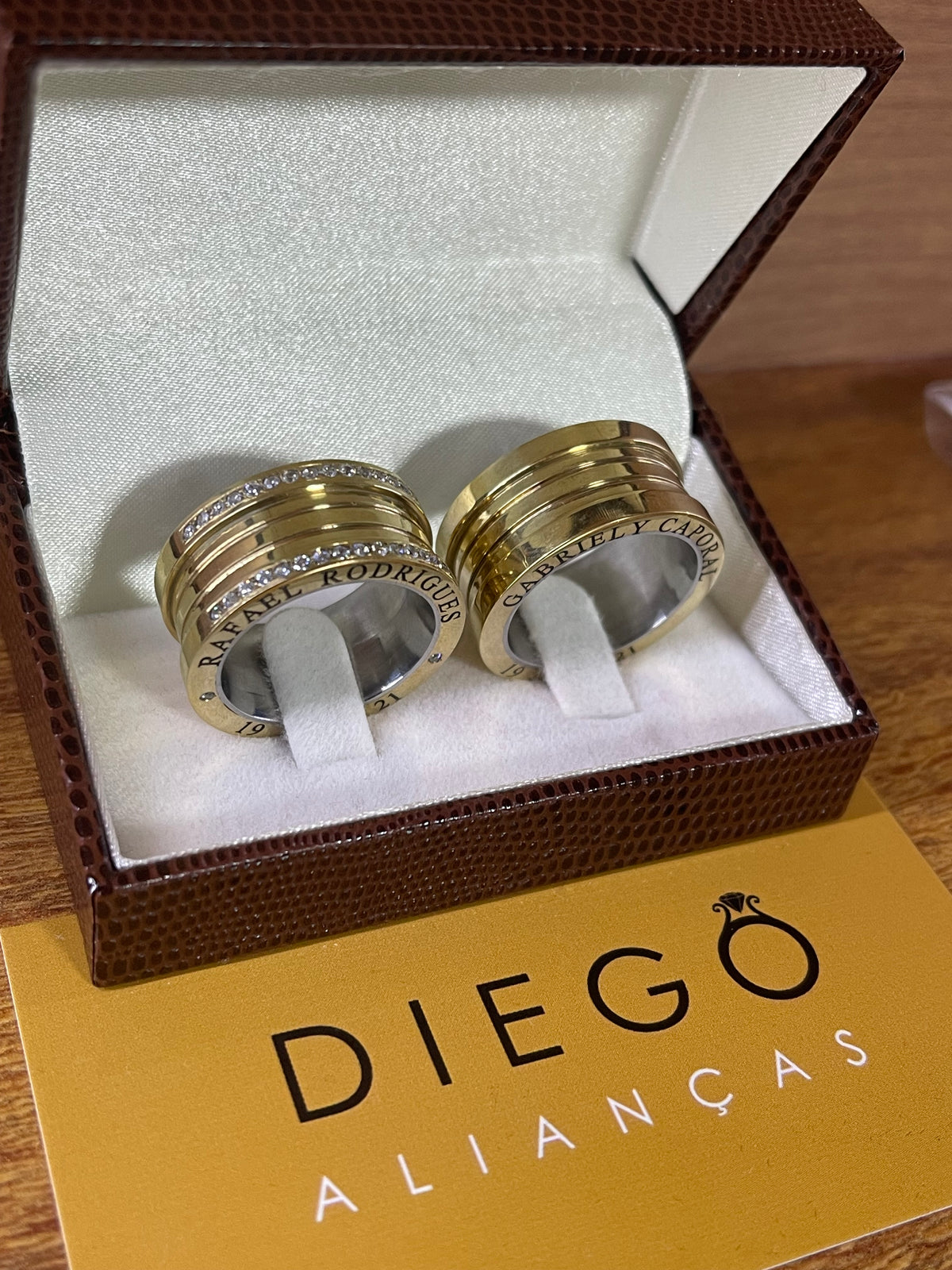 Alianças de Moeda Antiga 12MM