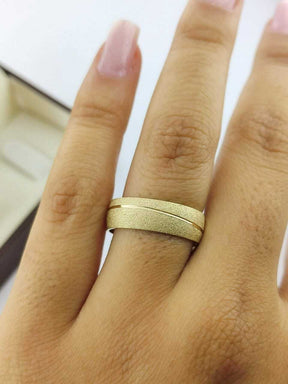 Alianças para noivado e casamento - Modelo 124