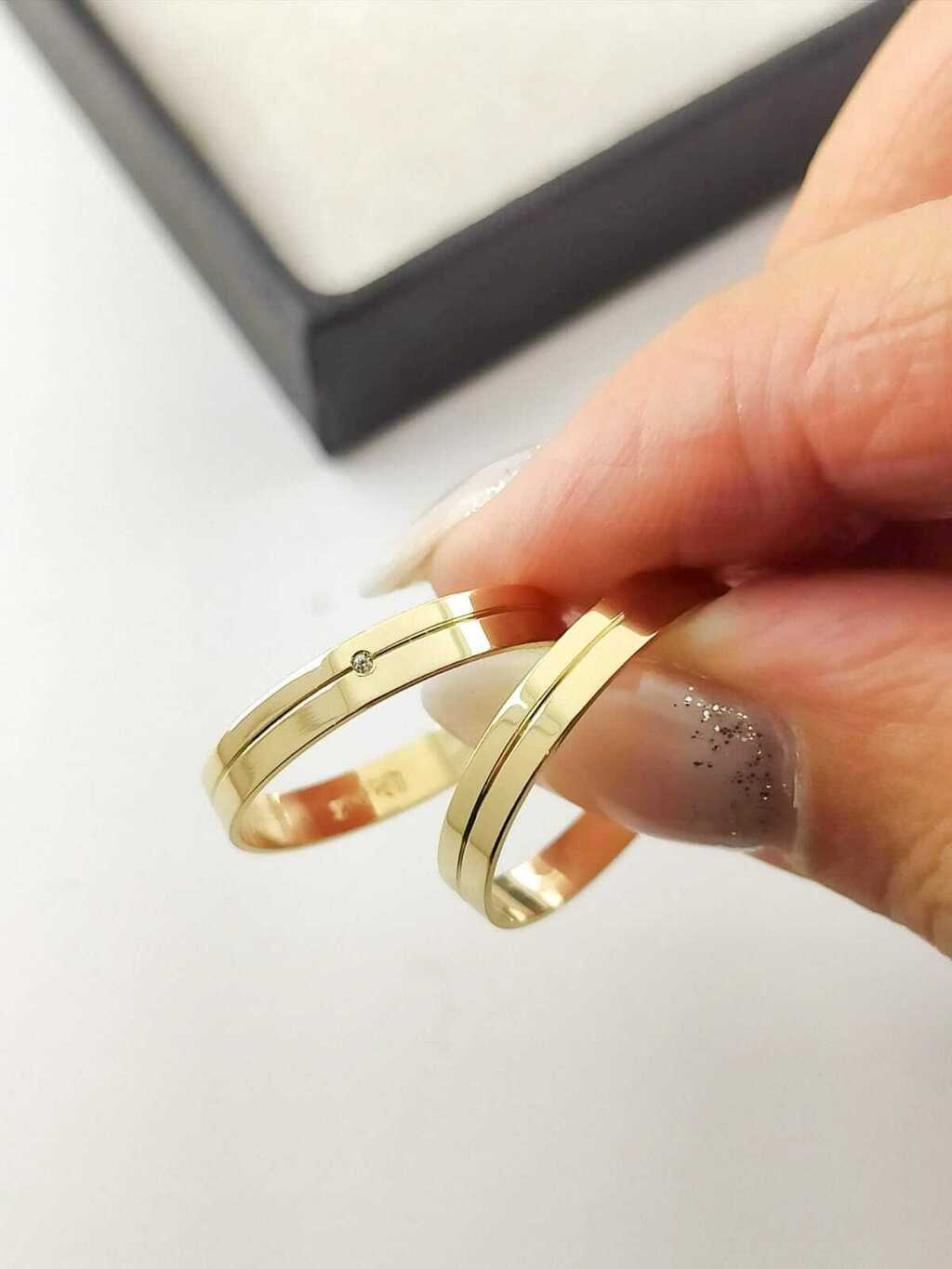 Alianças para noivado e casamento - Modelo 66