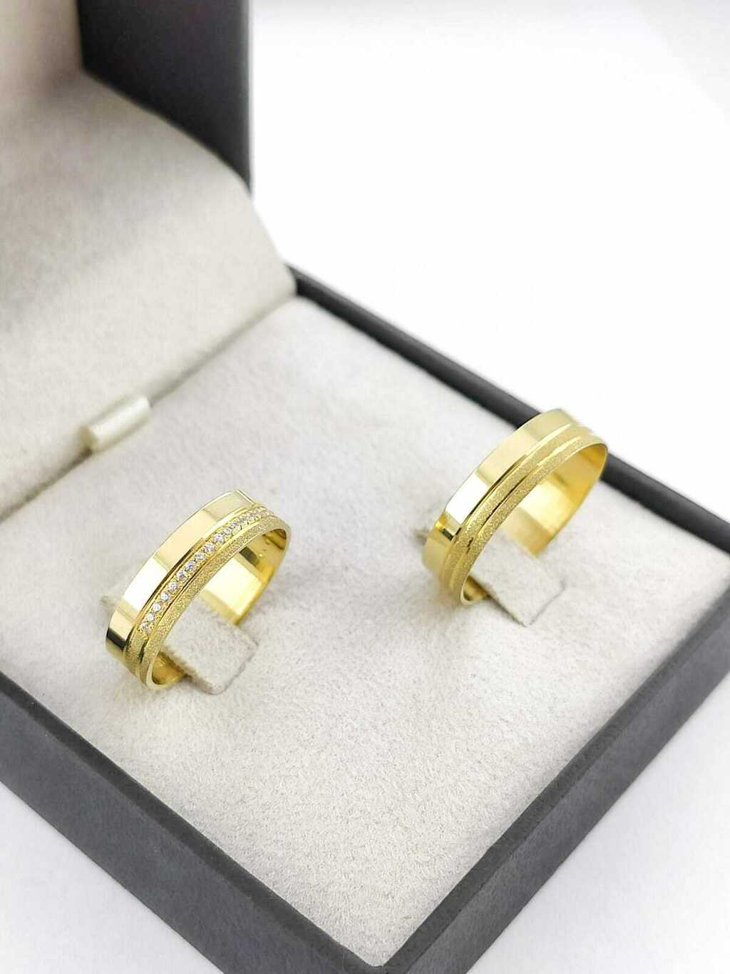 Alianças para noivado e casamento - Modelo 83