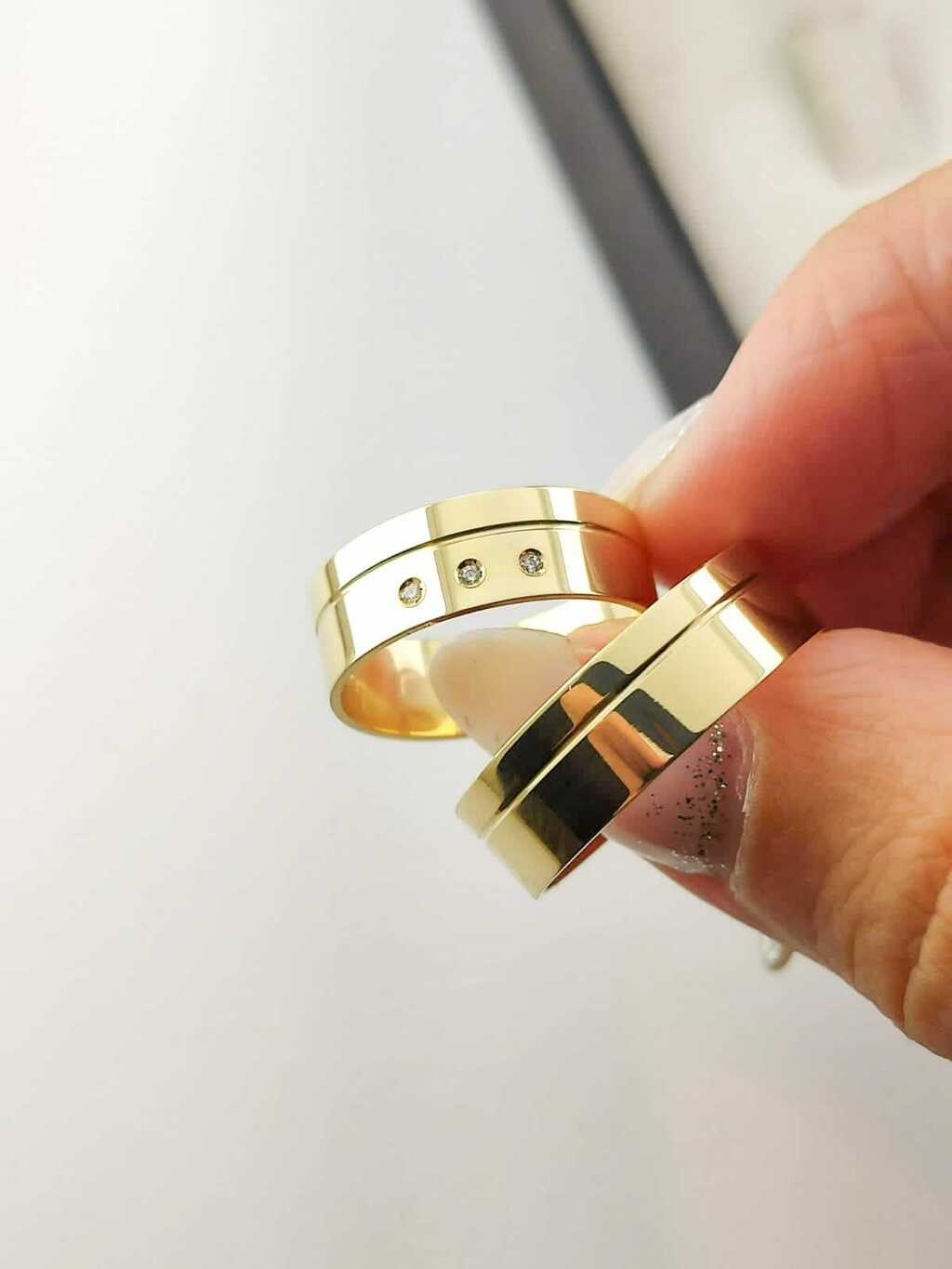 Alianças para noivado e casamento - Modelo 69