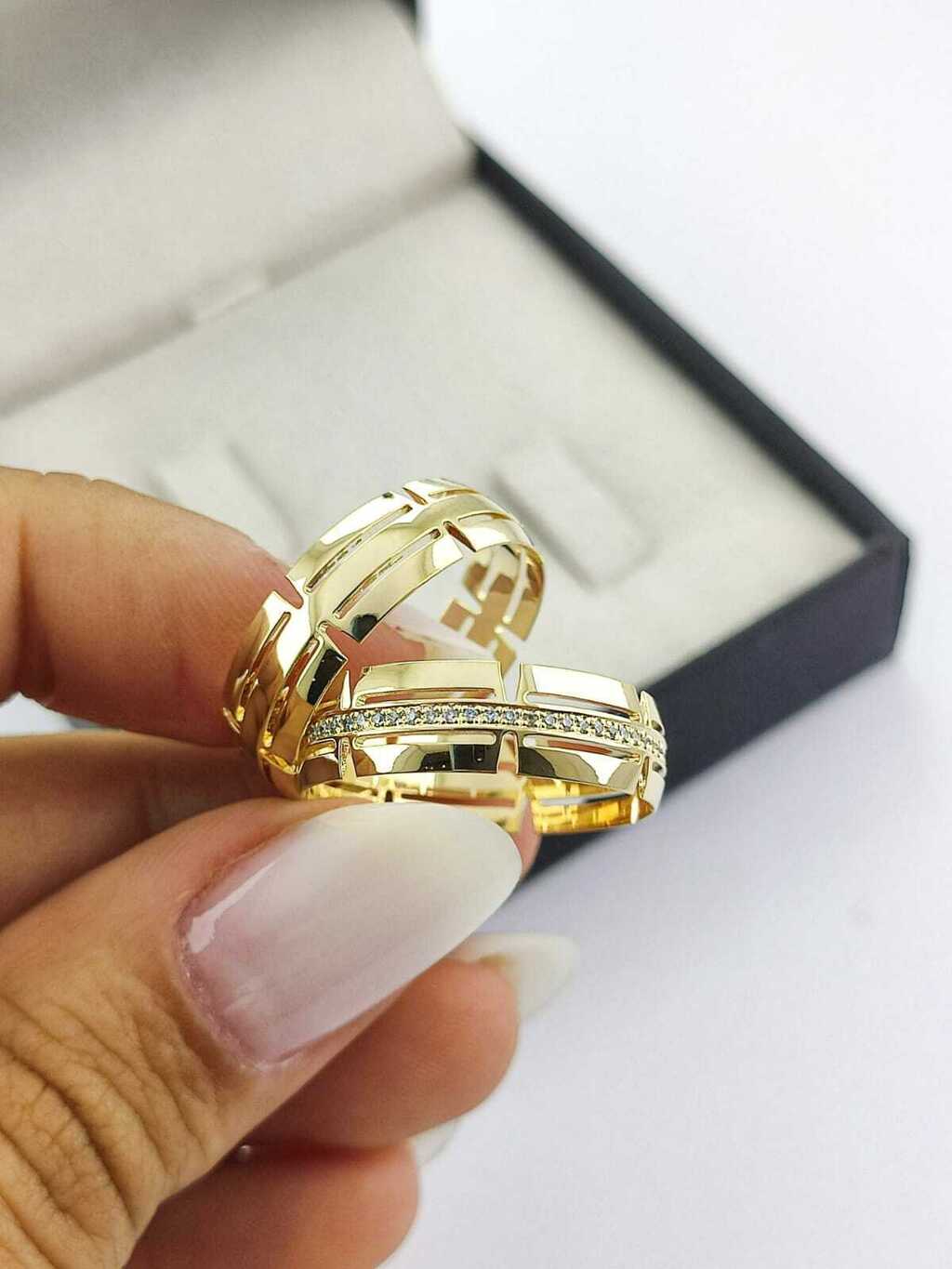 Alianças para noivado e casamento - Modelo 160