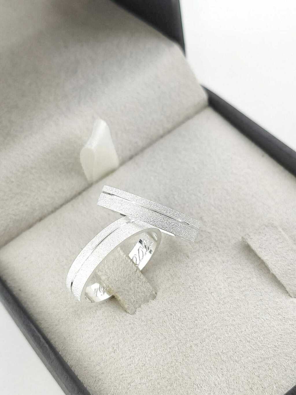 Alianças para namoro e compromisso - Modelo 33