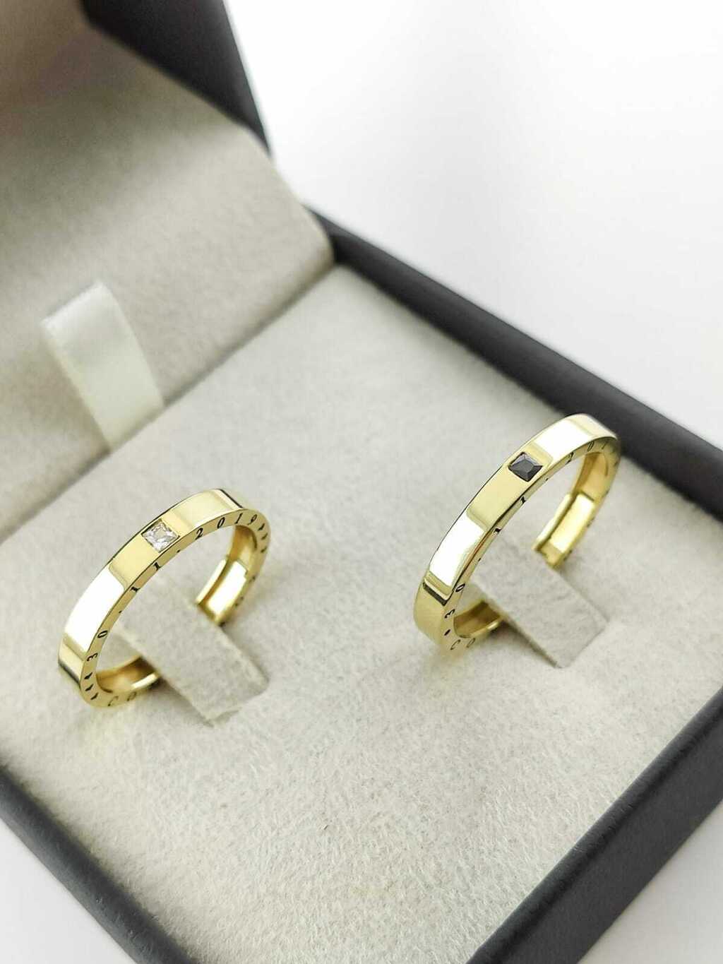 Alianças para noivado e casamento - Modelo 50