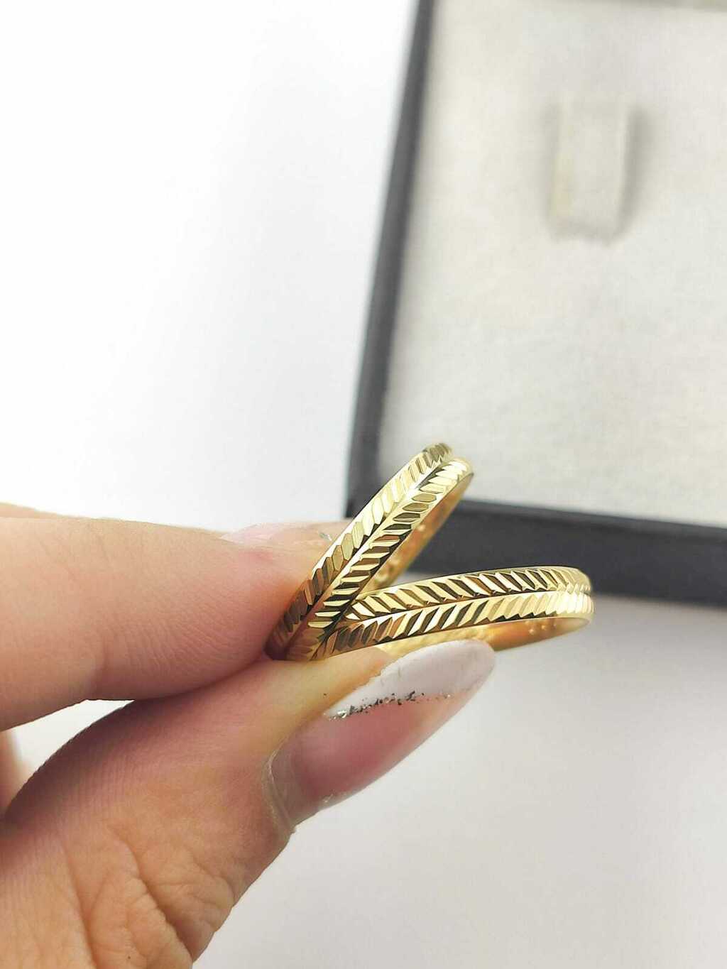 Alianças para noivado e casamento - Modelo 75