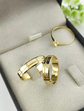 Alianças Noivado e Casamento Banhado a Ouro18k