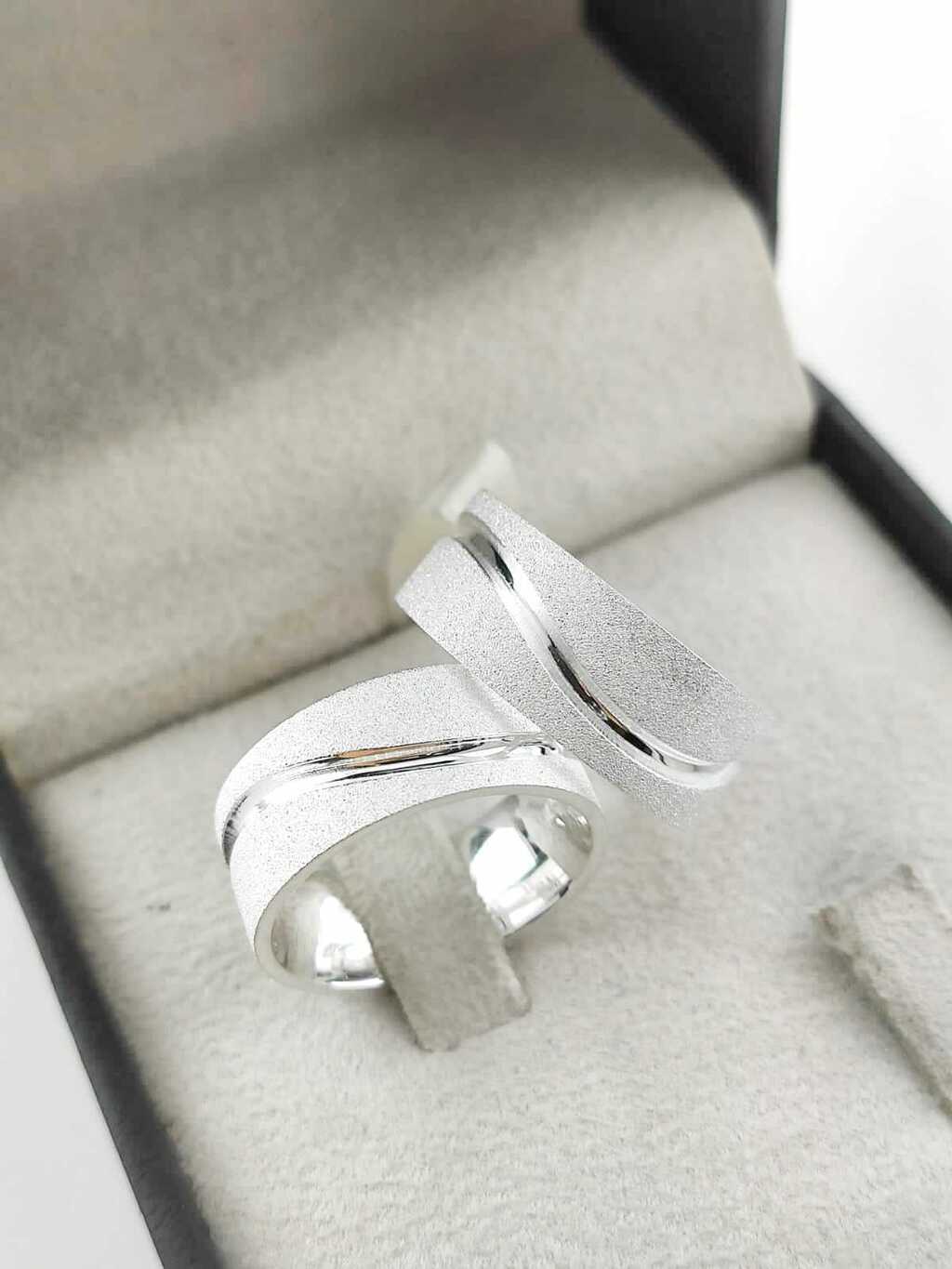 Alianças para namoro e compromisso - Modelo 39