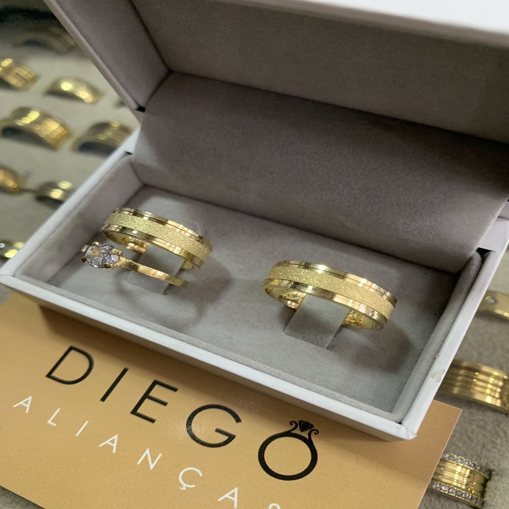 Alianças de Ouro18K Noivado e Casamento