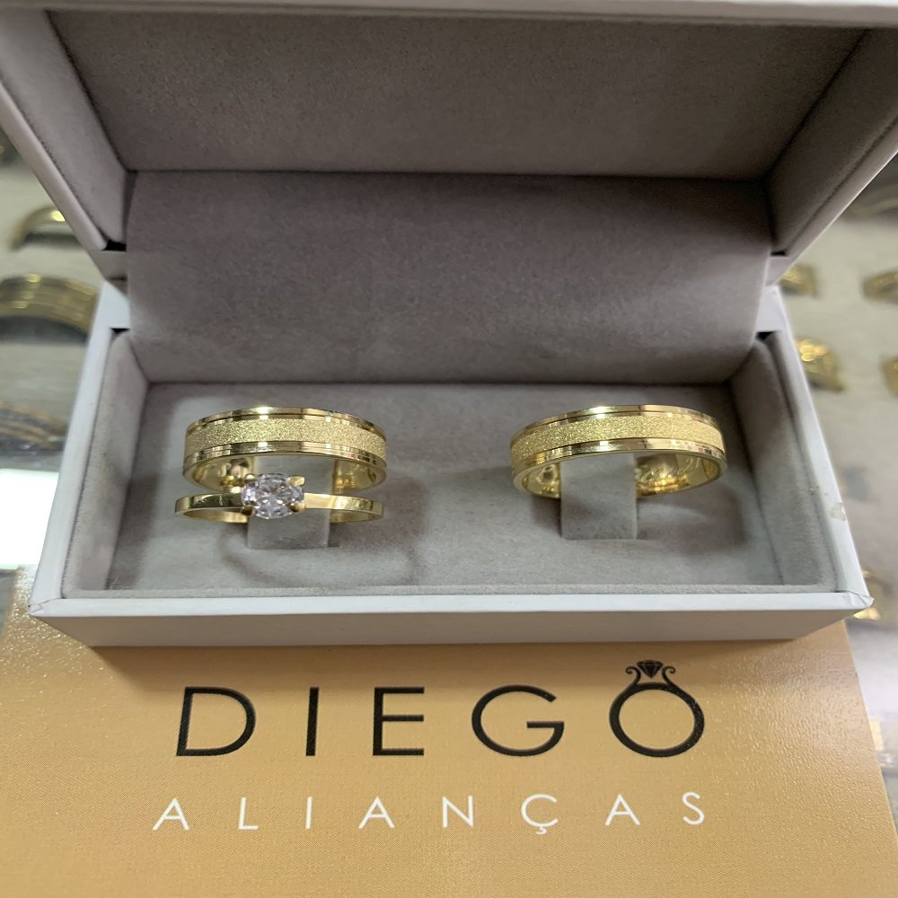 Alianças de Ouro18K Noivado e Casamento