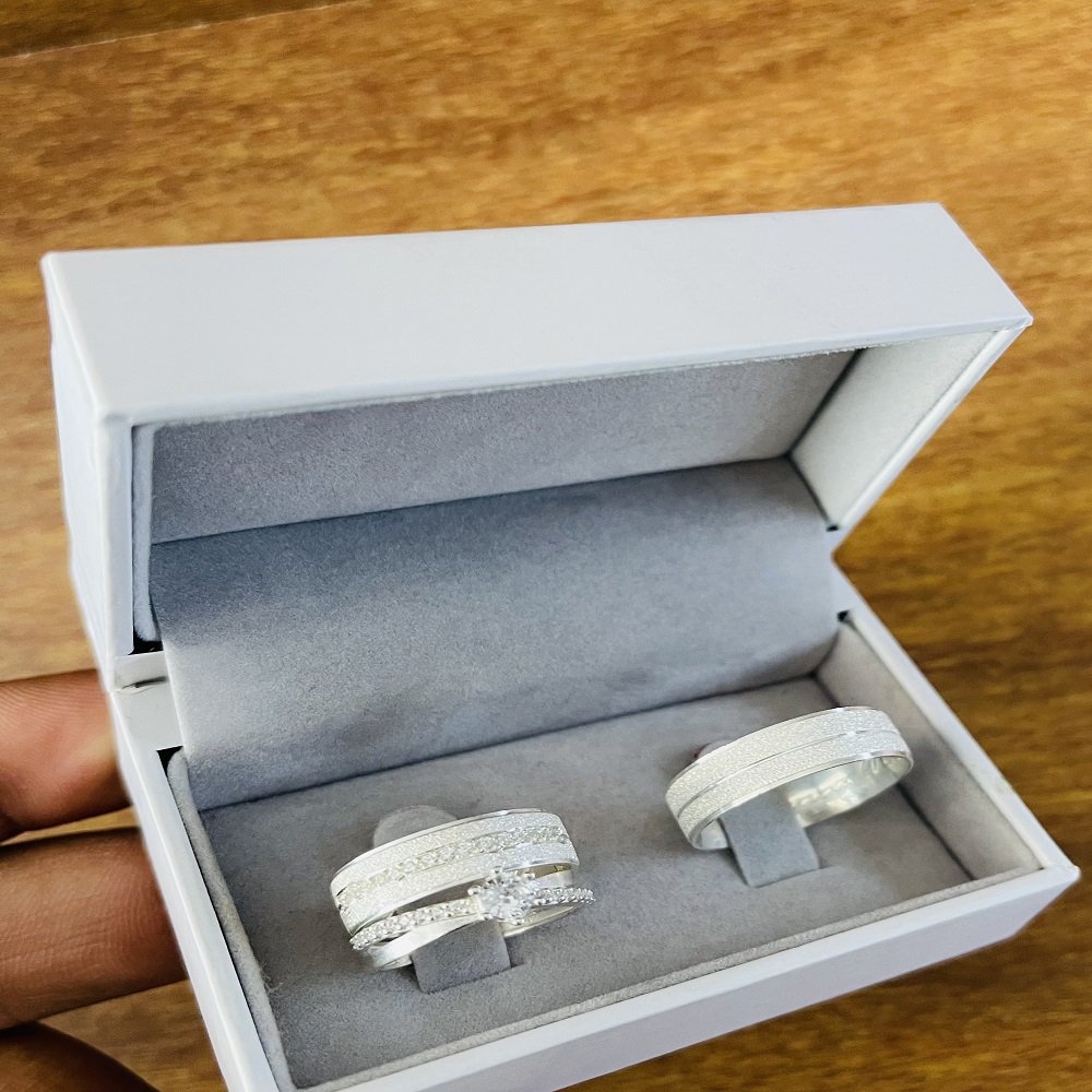 Aliança de Prata de Namoro e Compromisso