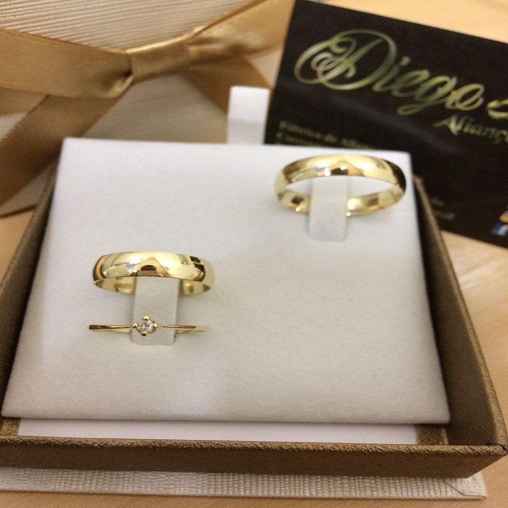 Alianças de Ouro18k Noivado e Casamento