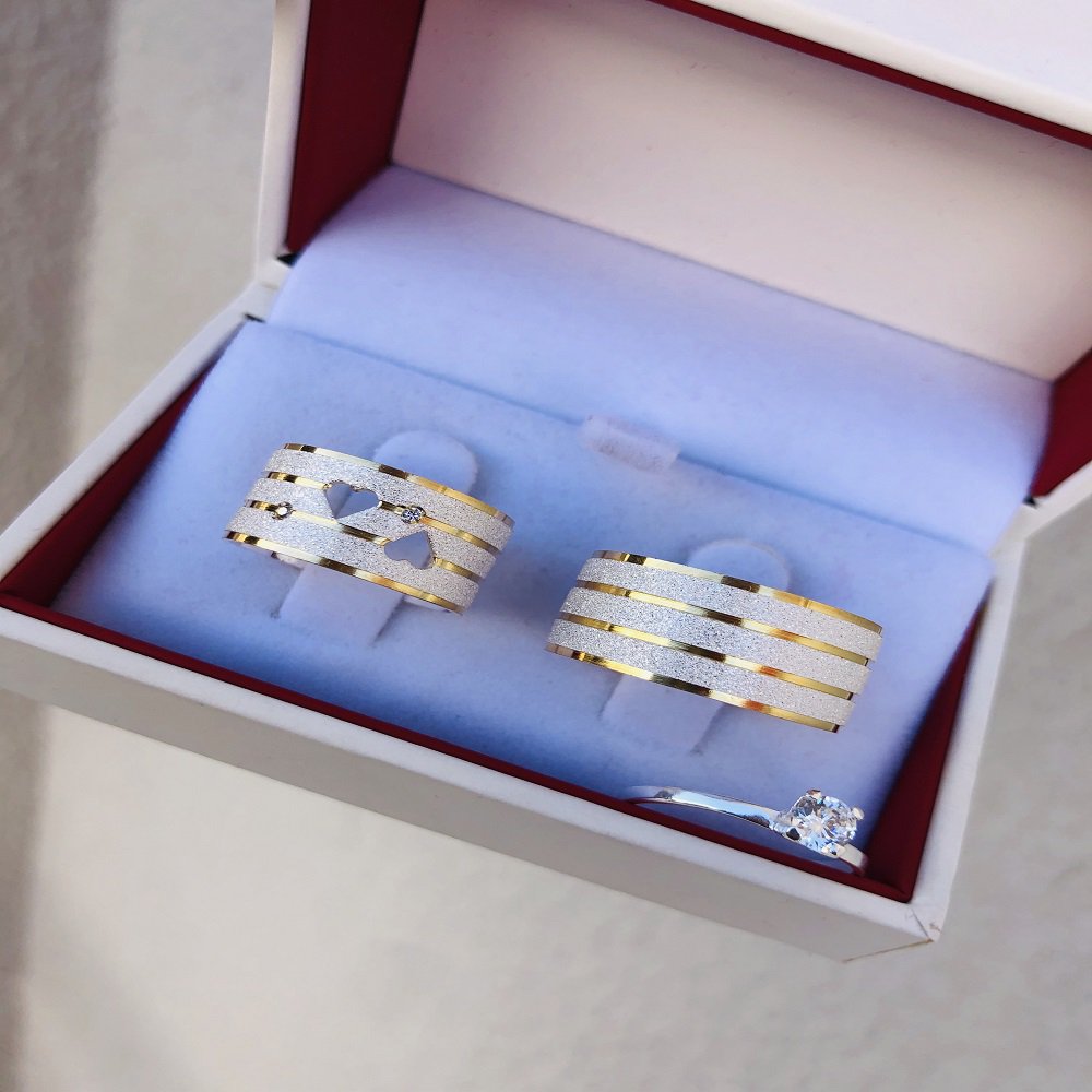 Alianças de Namoro e Compromisso