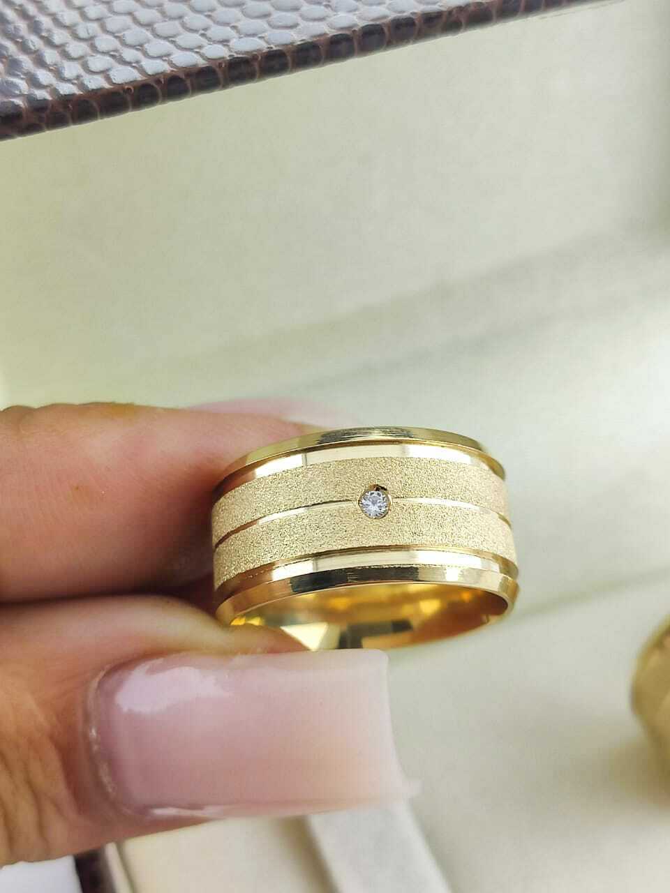 Alianças para noivado e casamento - Modelo 135