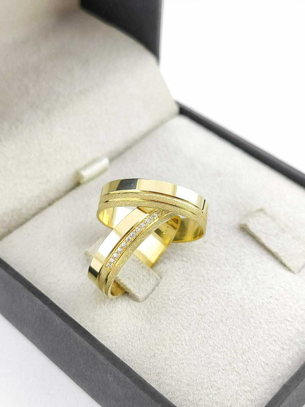 Alianças para noivado e casamento - Modelo 83