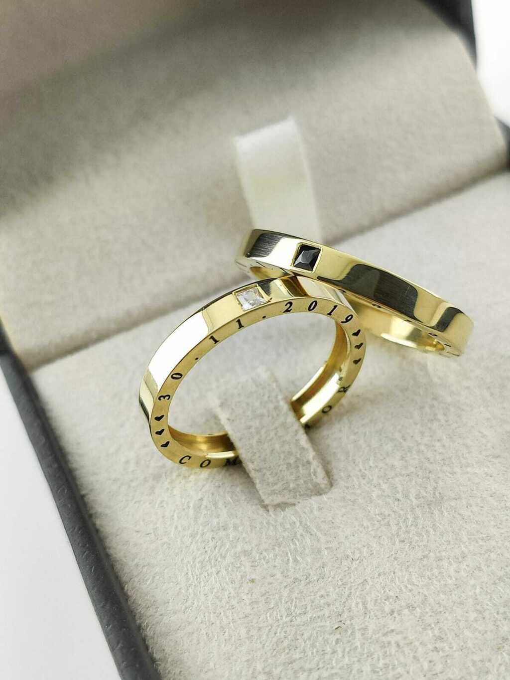 Alianças para noivado e casamento - Modelo 50