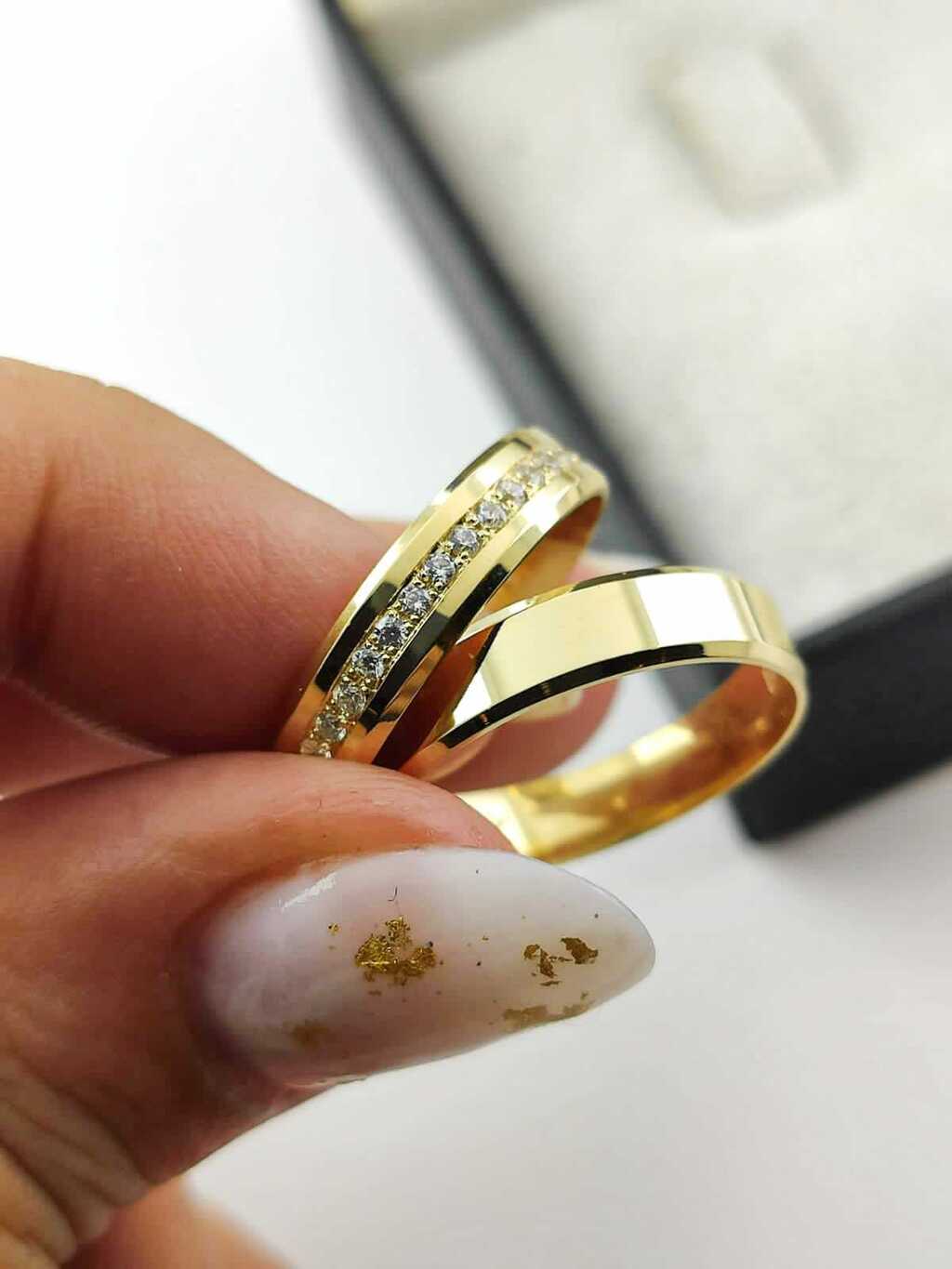 Alianças para noivado e casamento - Modelo 60