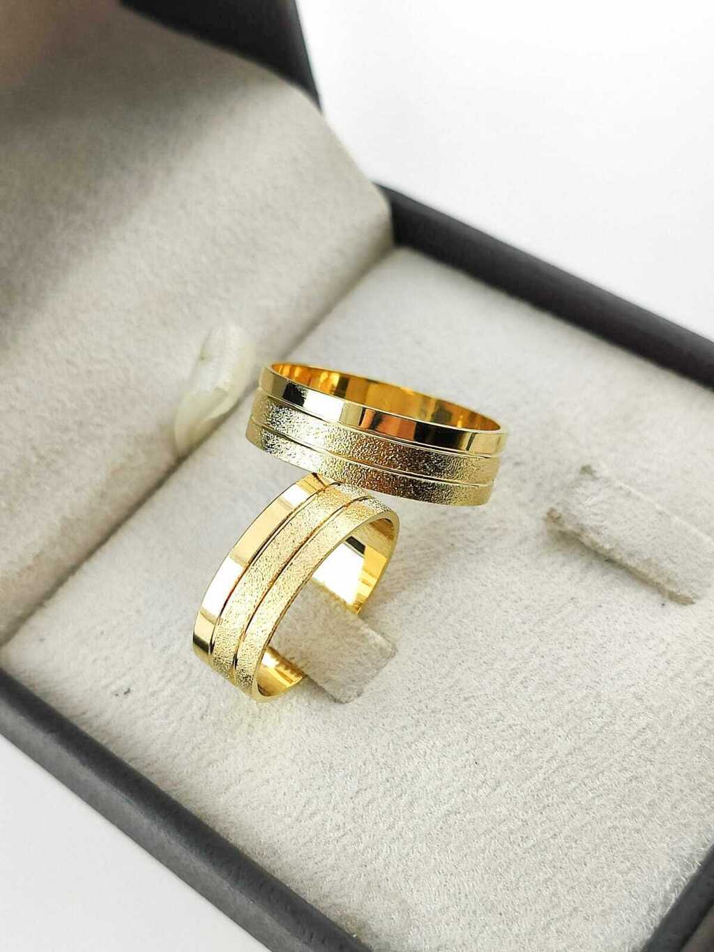 Alianças para noivado e casamento - Modelo 72