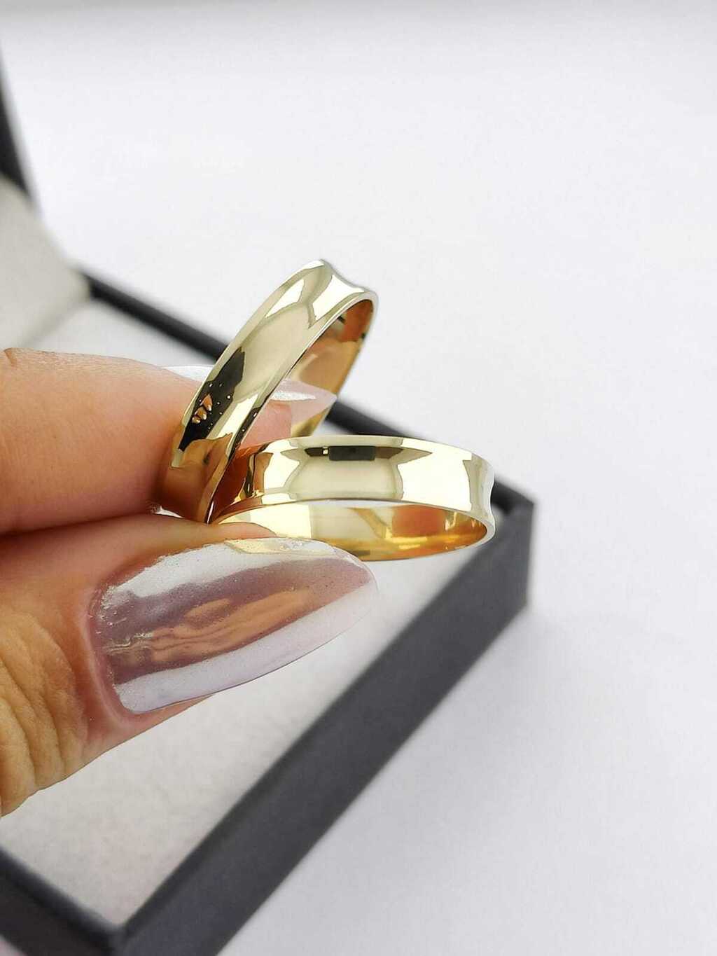 Alianças para noivado e casamento - Modelo 84