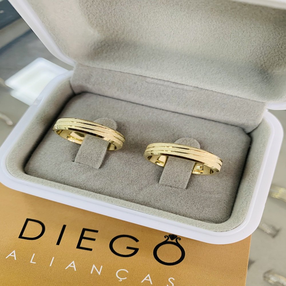 Alianças de Ouro18k Noivado e Casamento