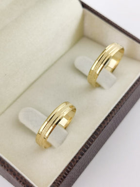 Alianças de Ouro18k Noivado e Casamento Banhado a Ouro 18k