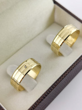 Alianças de Ouro18k Noivado e Casamento Banhado a Ouro 18k