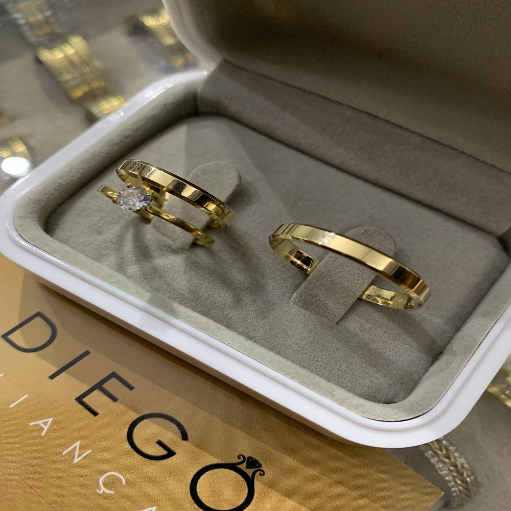 Alianças de Ouro18k Noivado e Casamento